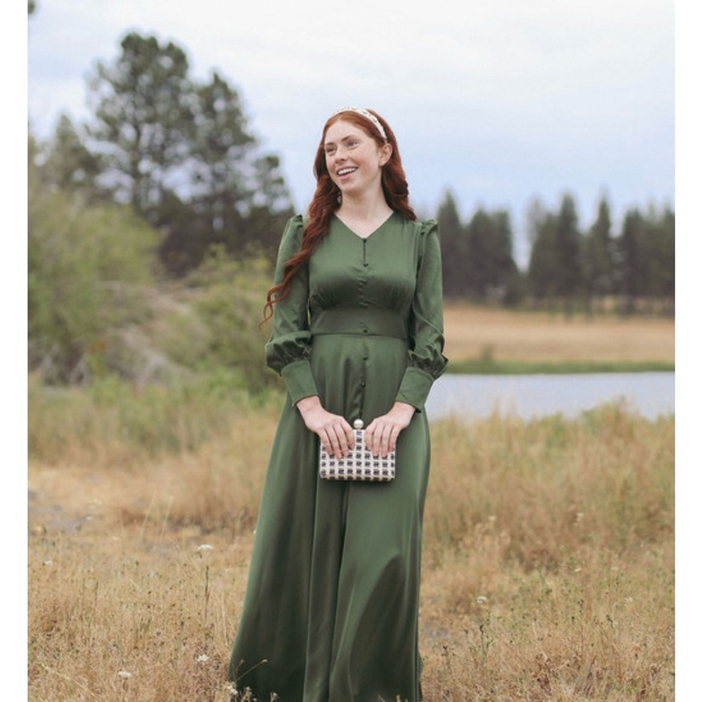 ISO!! Not for Sale! Dainty Jewells Autumn Aglow Forest Green Long Sleeve Dress